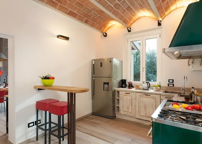 La Villanella 6, Emma فيلة ريغلو